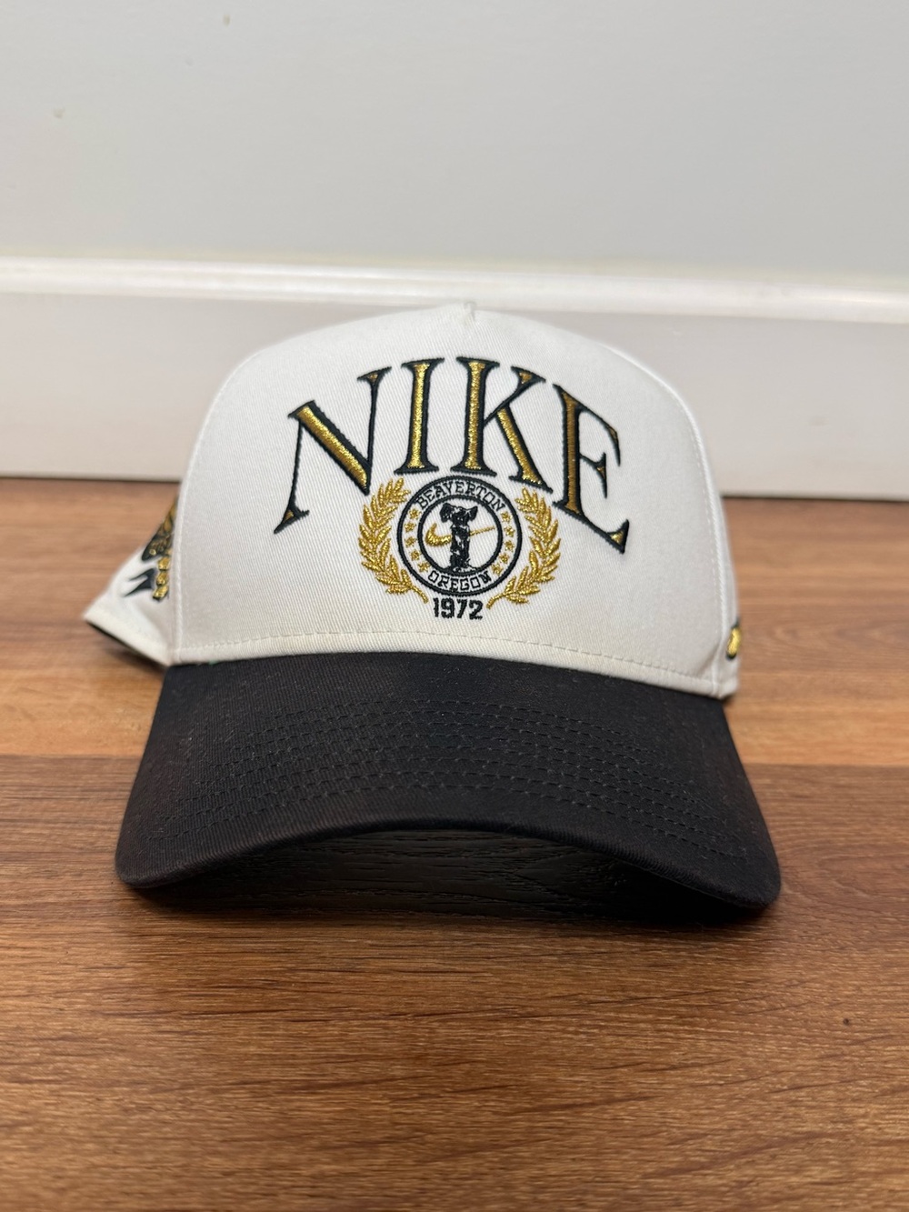 Nike White and Black Snap Back hat